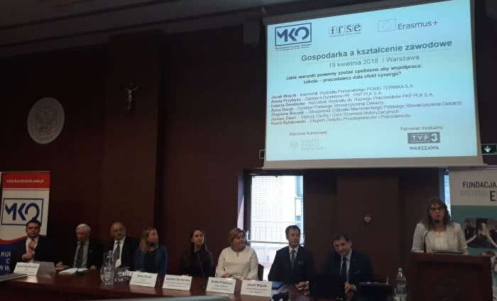 Konferencja "Gospodarka a kształcenie"